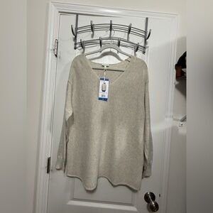 ELLA MOSS light grey sweater women’s L beach Lagenlook neutral soft‎ classic NWT